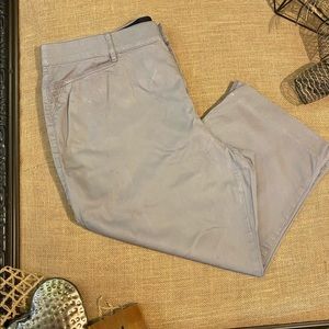 EUC Great Northwest Indigo Capris in Grey Size 16